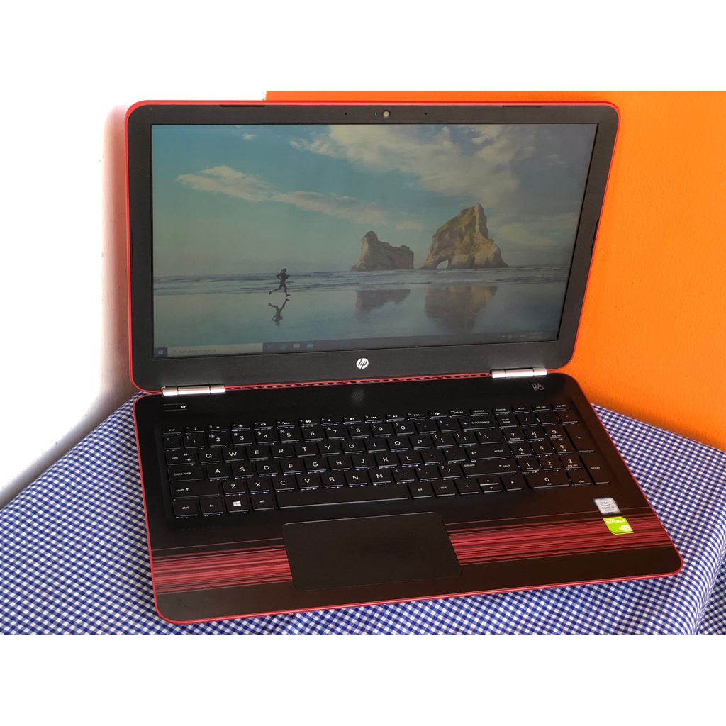 Laptop HP Pavilion 15-AU103TX core i5 gen 7 RAM 8GB HDD 1TB SSD 128GB Nvidia Geforce GT 940MX