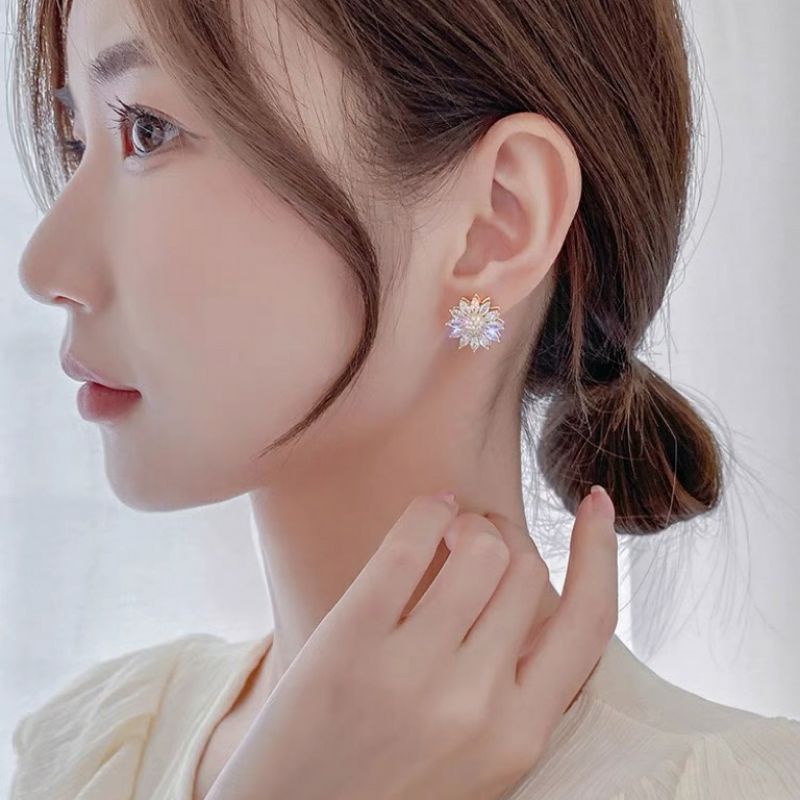 Anting Wanita Tusuk Anting Bunga Berlian/Anting Tusuk Anting Korea