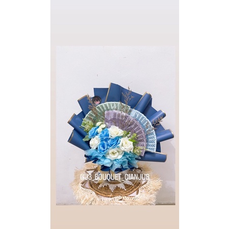 Uang kipas 10rb, 20rb dan 50rb Souvenir Uang Sovenir uang Bucket Uang Buket Uang Bucket Bunga Buket 
