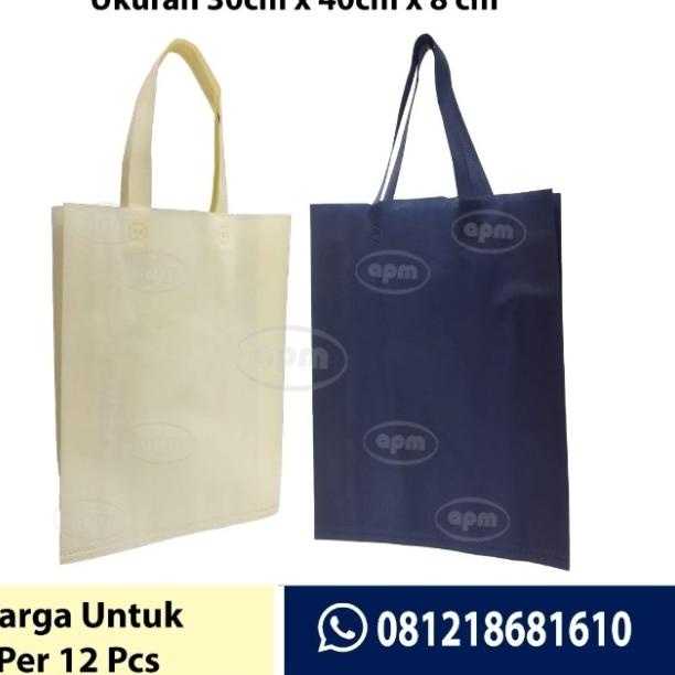 

Tas Spunbond / Goodiebag Lipat Samping Ukuran 30cm x 40cm x 8cm Polos - Hitam