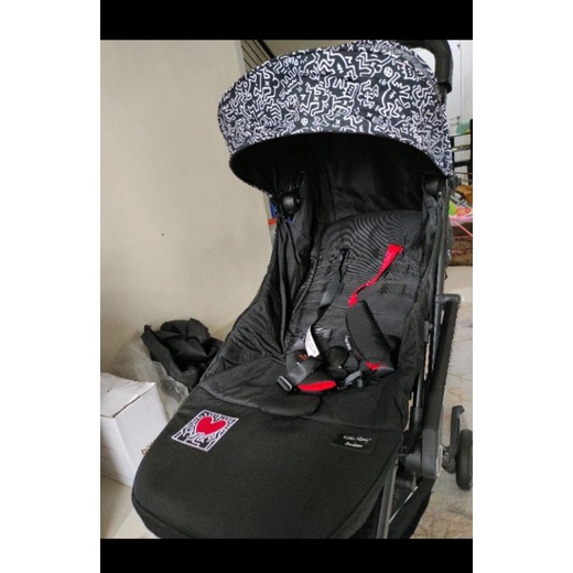 Stroller Cocolatte Dash R x Keith Haring