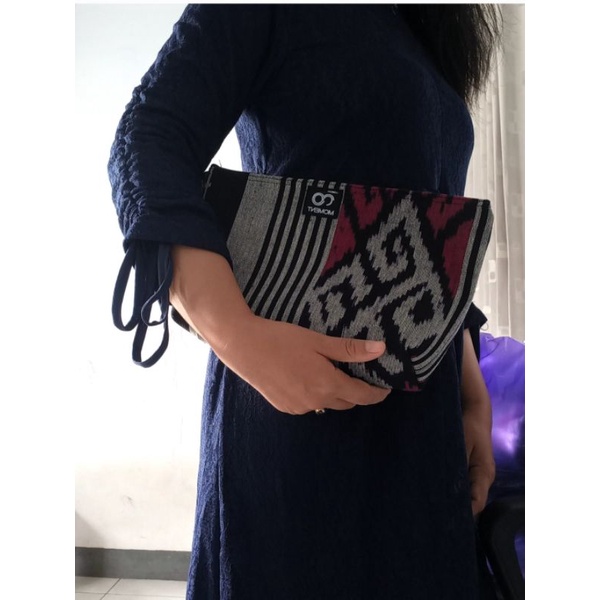 POUCH TENUN ASLI LOMBOK