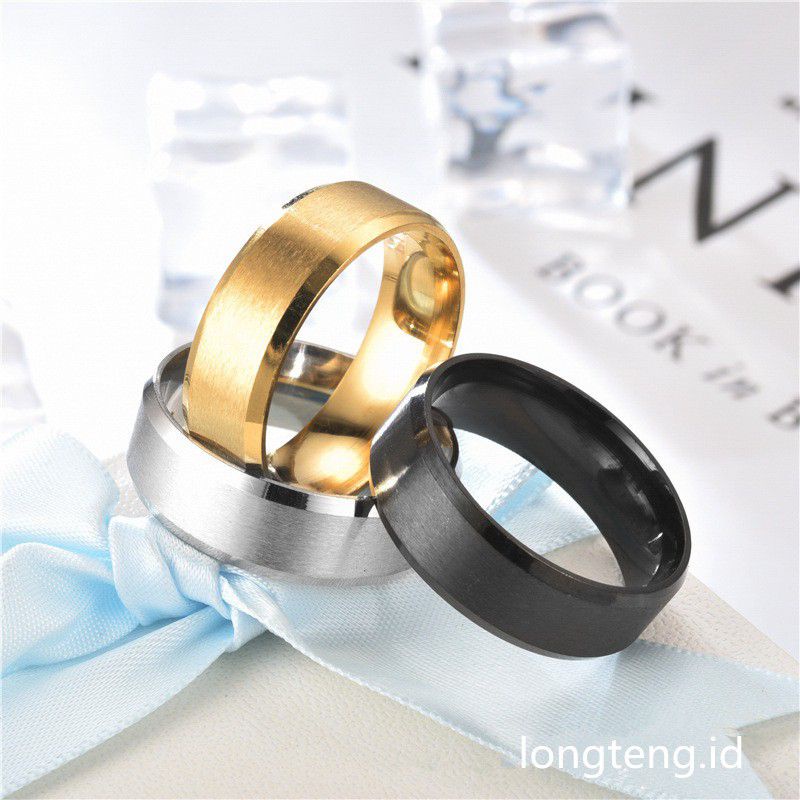 Cincin titanium Hitam Gold Persegi 5mm anti karat anti luntur pasangan pria wanita