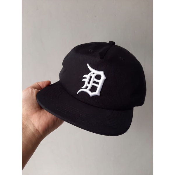 CLASSIC SNAPBACK DETROIT BORDIR 3D / UNSTRUCTURED SNAPBACK HIP HOP