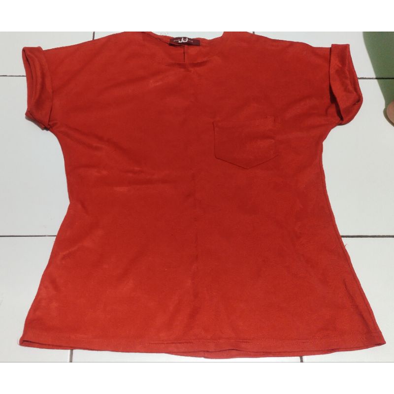 Kaos JJ jeans Merah cetar (Preloved) dr dr Ramayana