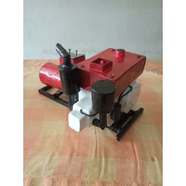 MINIATUR MESIN DIESEL & GENERATOR BISA BUNYI