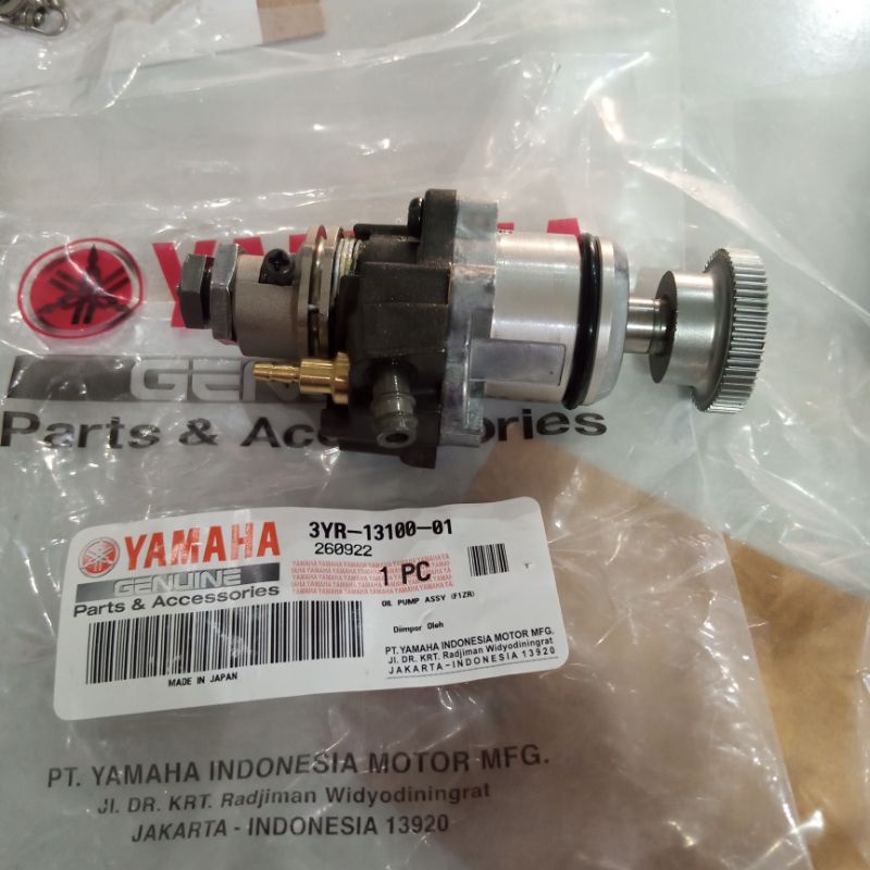 POMPA OLI ORIGINAL YAMAHA FIZ R / OIL PUMP ASSY 3YR-13100-01