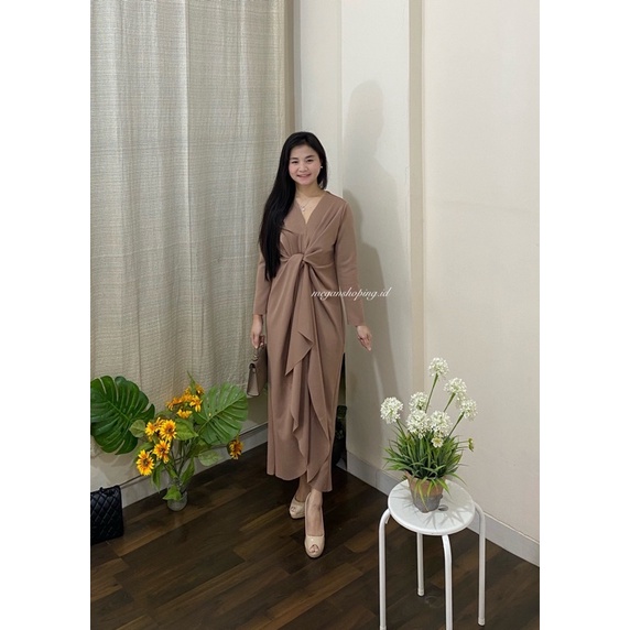 Elencia Dress Long Dress Maxi Dress Fashion Wanita Hijab Friendly - meganshoping-Choco