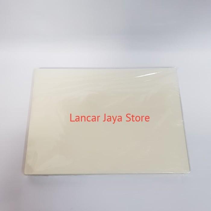 

Plastik Laminating Secure Ukuran A4 100 Micron Laminating Film A4