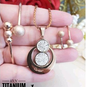 Titanium Set Perhiasan Wanita 289224