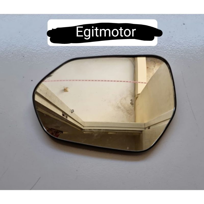 KACA SPION TOYOTA SIENTA KIRI