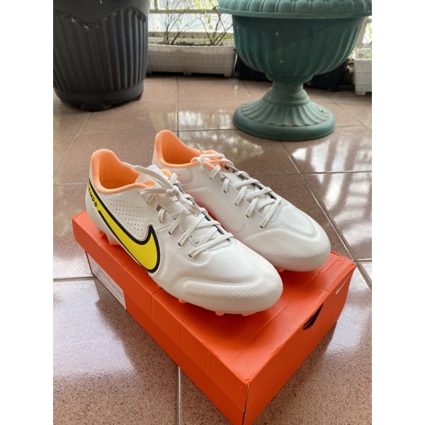 Sepatu Sepak Bola Nike Tiempo Legend 9 Academy FG/MG Phantom Yellow Strike Original Resmi MAP