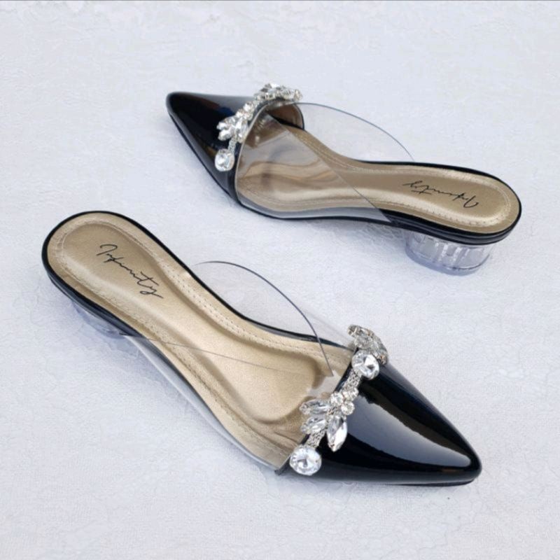 Sepatu selop Hell's Kaca Mika Permata trandy