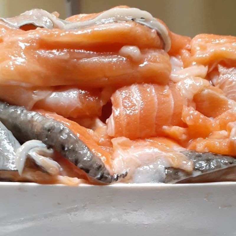 

Tetelan ikan Salmon grade A (tanpa duri) - 500g