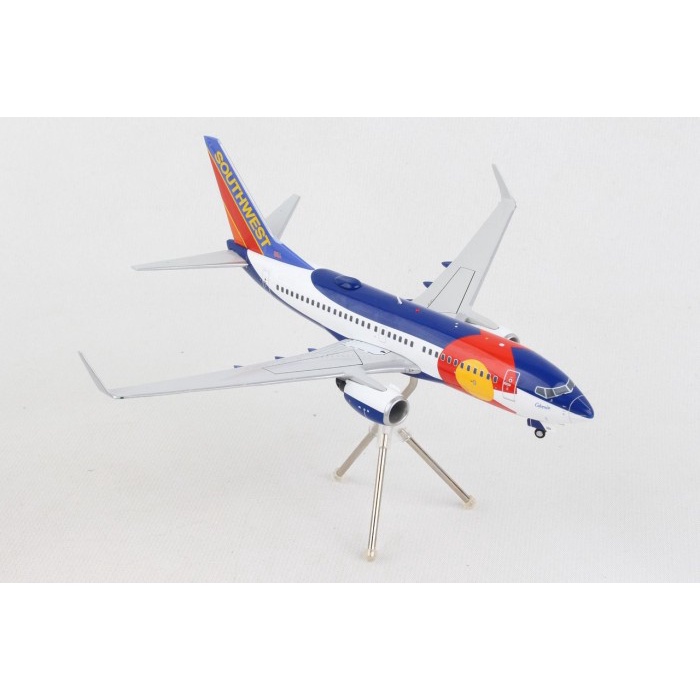 Gemini Jets Southwest Airlines B737-700 N230WN Colorado One 1/200 Scale