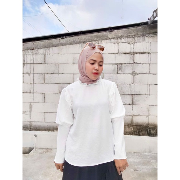 ATASAN BLOUSE WANITA/MONA BLOUSE/Emilie BLOUSE PUTIH