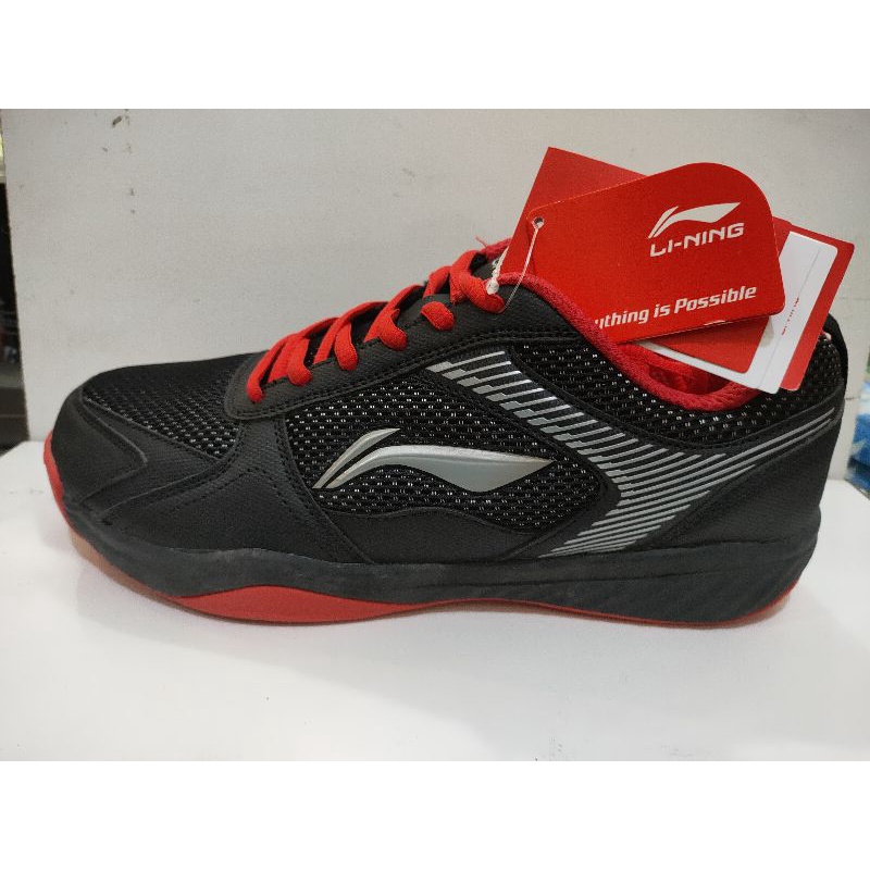 sepatu lining ultra sepatu badminton