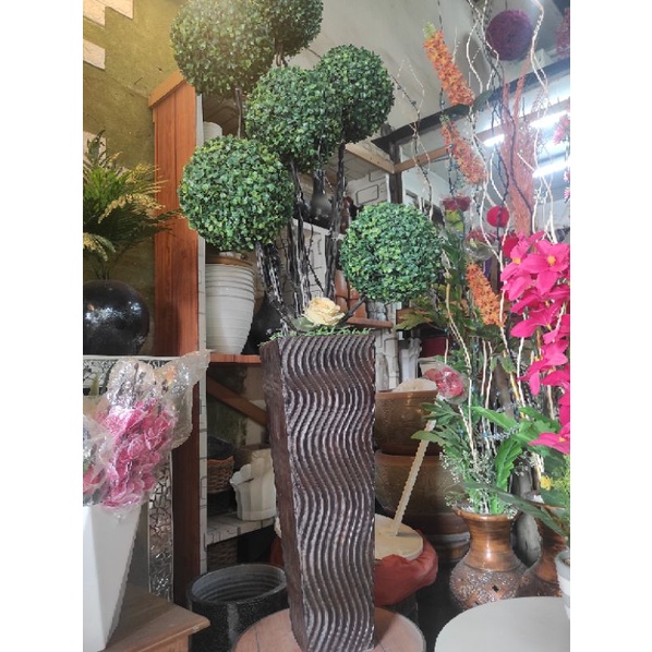pot bunga kayu unik