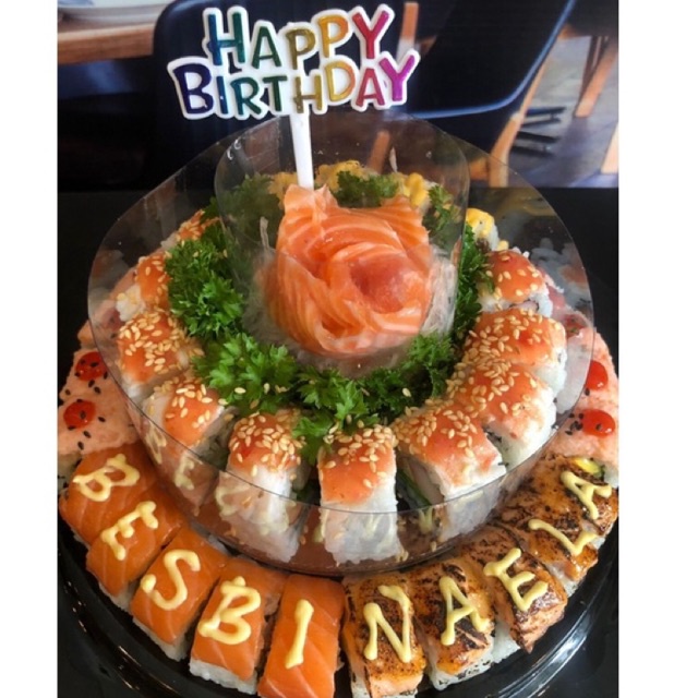 

Kue ulang Tahun Sushi Halal Fresh
