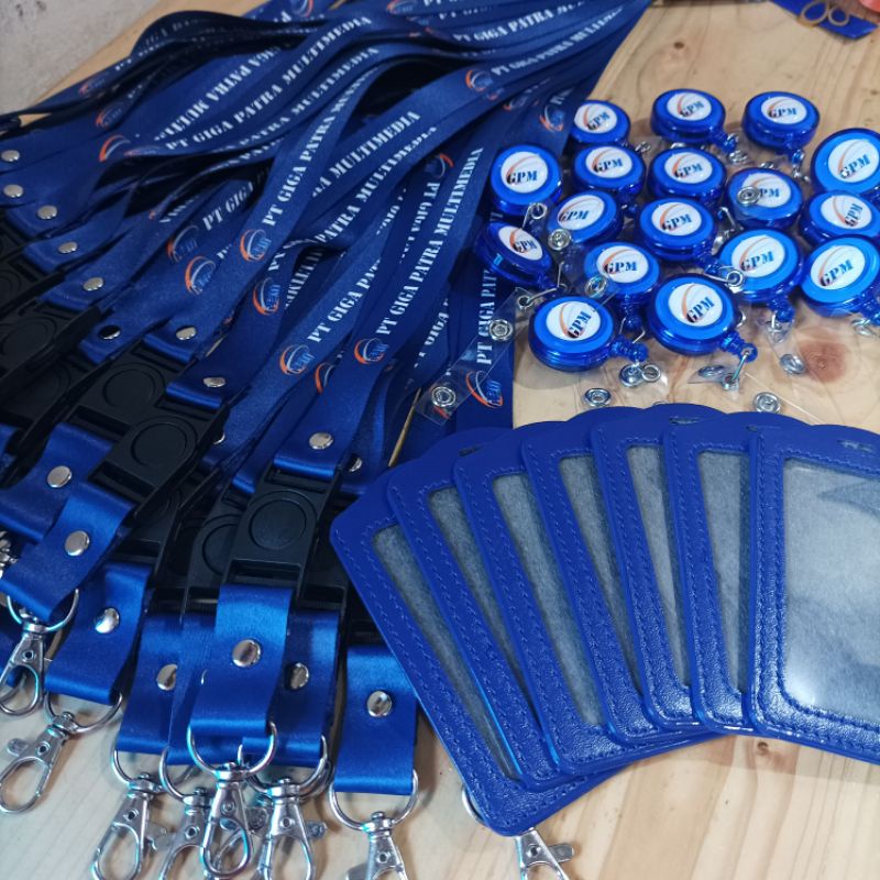 

GANTUNGAN ID CARD CUSTOM LENGKAP MINIMAL ORDER 25 SET