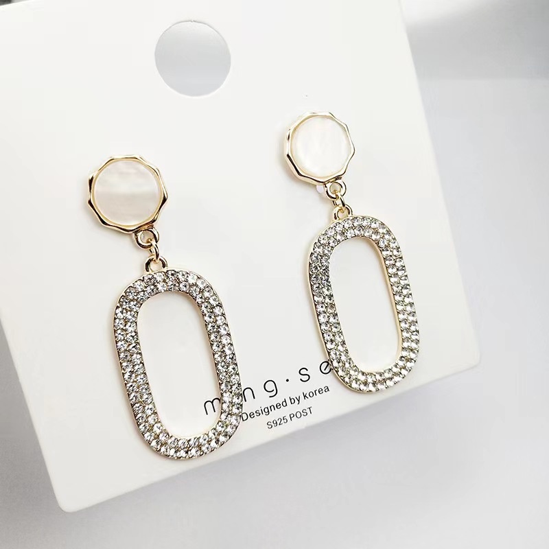 Anting Tusuk Gantung Panjang Desain Geometri Hias Berlian Gaya Jepang / Korea Untuk Wanita