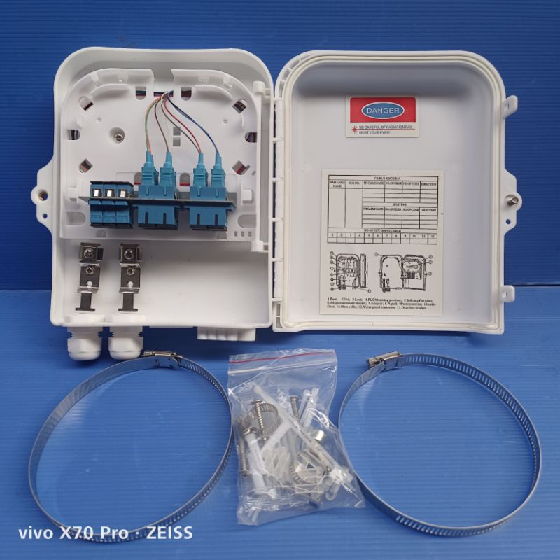 odp 8 core lengkap spliter 1:8 sc upc/ODP MINI 8 CORE LENGKAP SPLITER 1:8 SC UPC