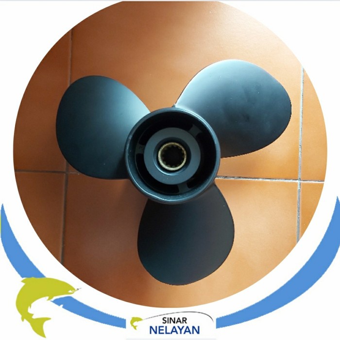 Propeller/kipas mesin tempel Suzuki 40pk ukuran 13 in (11 1/2 x 13)