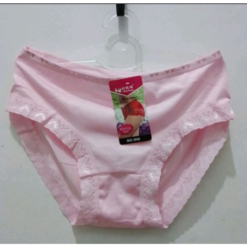 CD IMPORT WANITA RENDA FIT TO L / Celana dalam wanita bahan adem