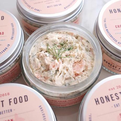 

Selai Salmon Cream Cheese Spread