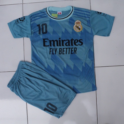 SETELAN BAJU BOLA REALMADRID TOSCA USIA 0-12THN