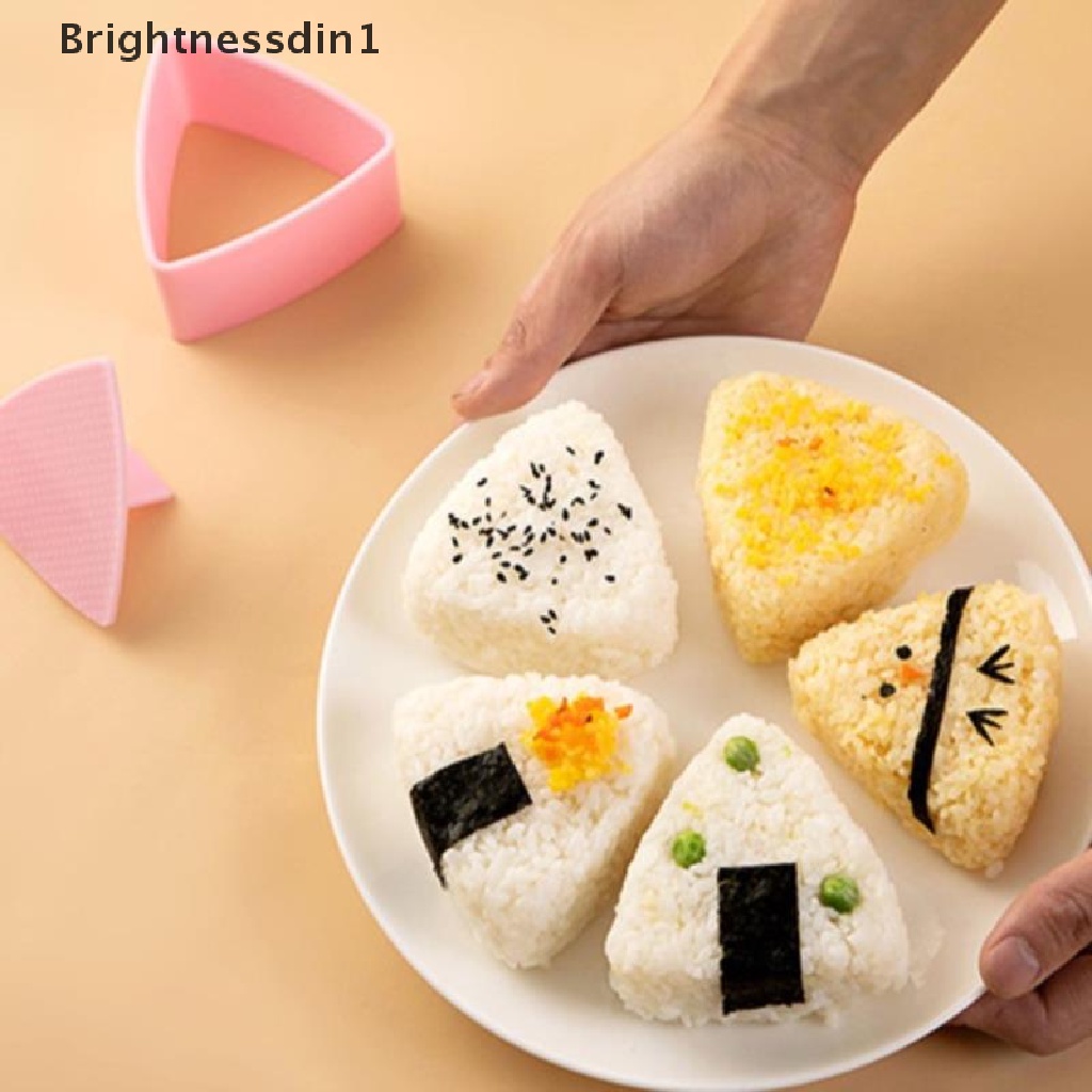 Cetakan Sushi Onigiri Bentuk Segitiga Model Tekan 1