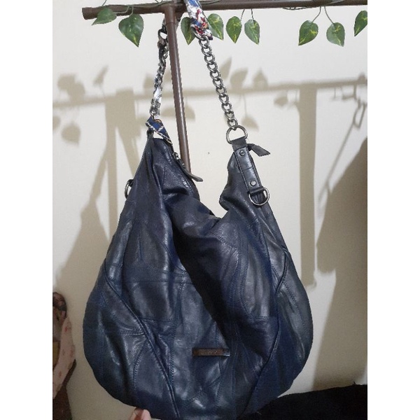 PROMO RAMADHAN♥︎ Hobo/Shoulder bag Mizzue (PRELOVED)