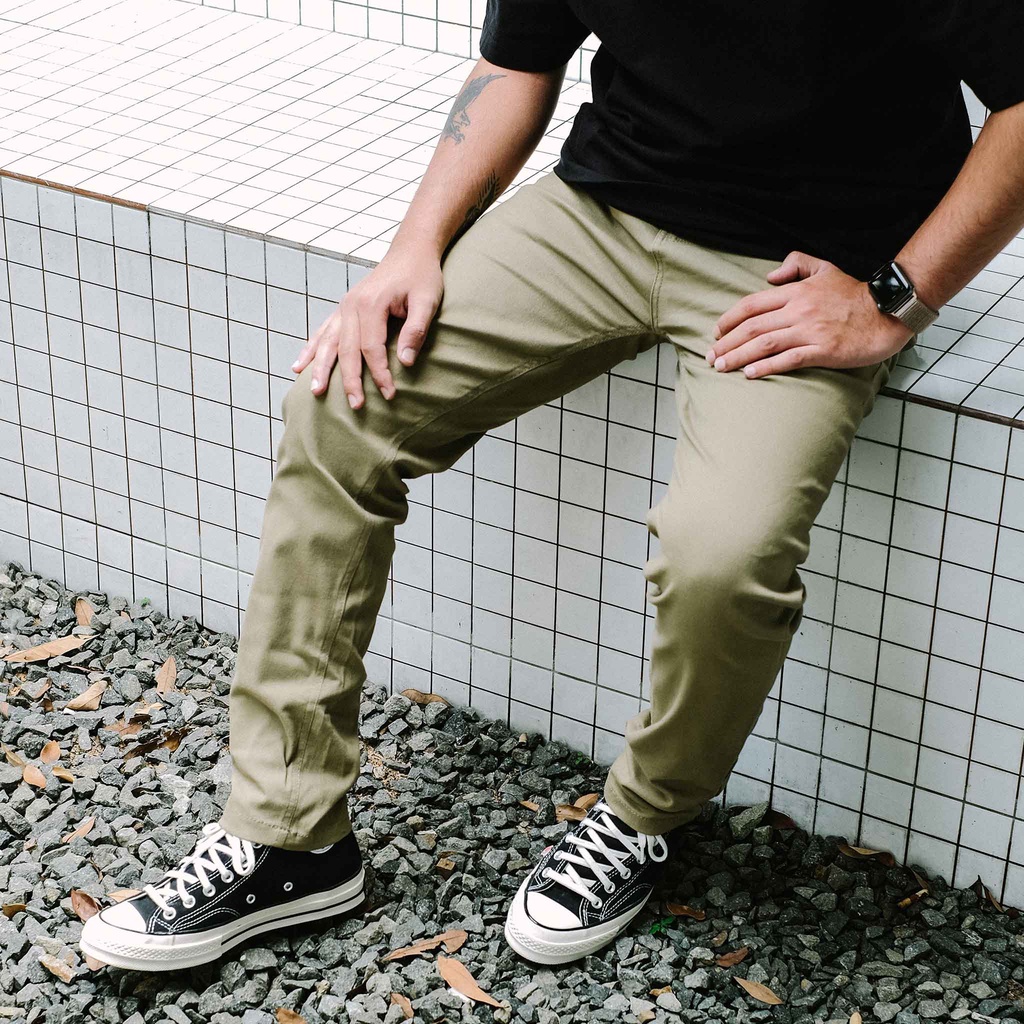 UNKL347 Pants Chinos Celana Panjang Nyaman Simpel FAYA Khaki