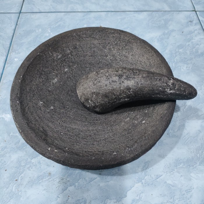 Cobek Batu Bubut 22.5cm / ulekan sambel