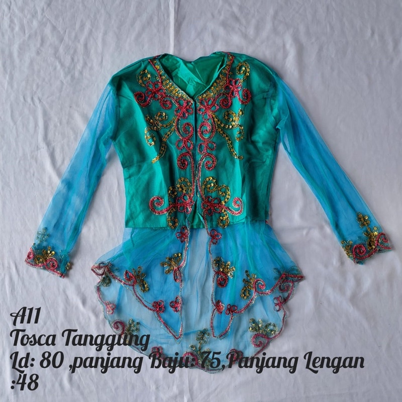 kebaya anak