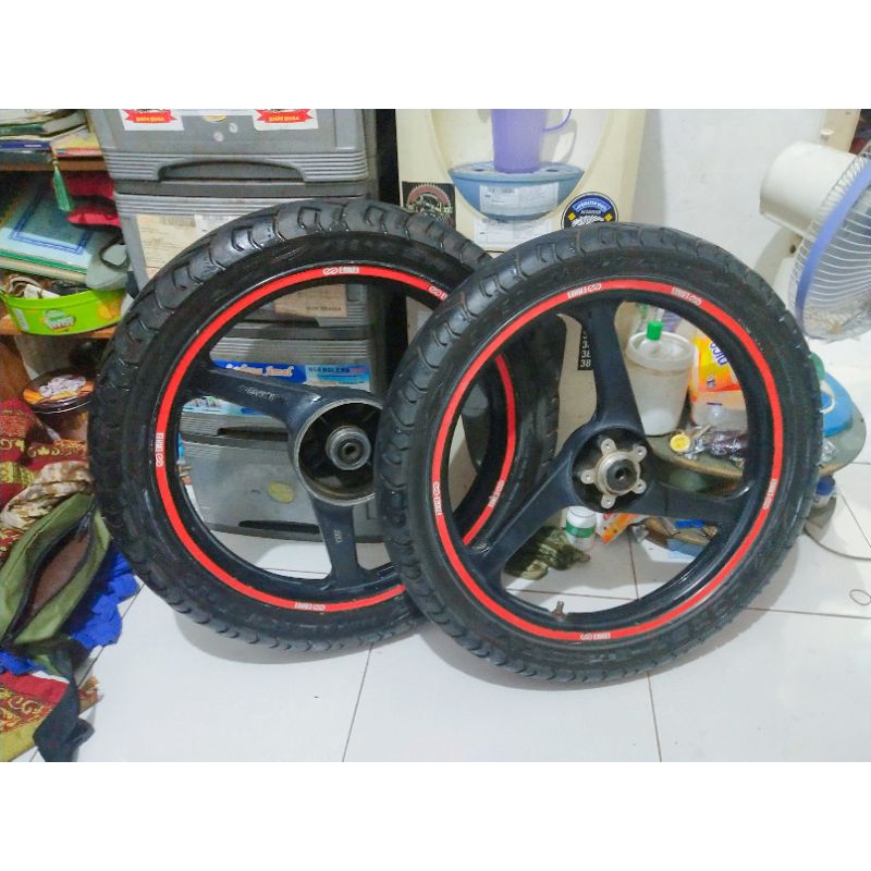 velg pelk velk Palang 3 ori set dpn blkg ex minerva model honda tiger R18 buat d cb gl megapro tiger