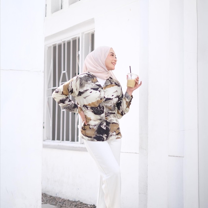 PATRIS KEMEJA VINTAGE KOREA MOTIF TERBARU