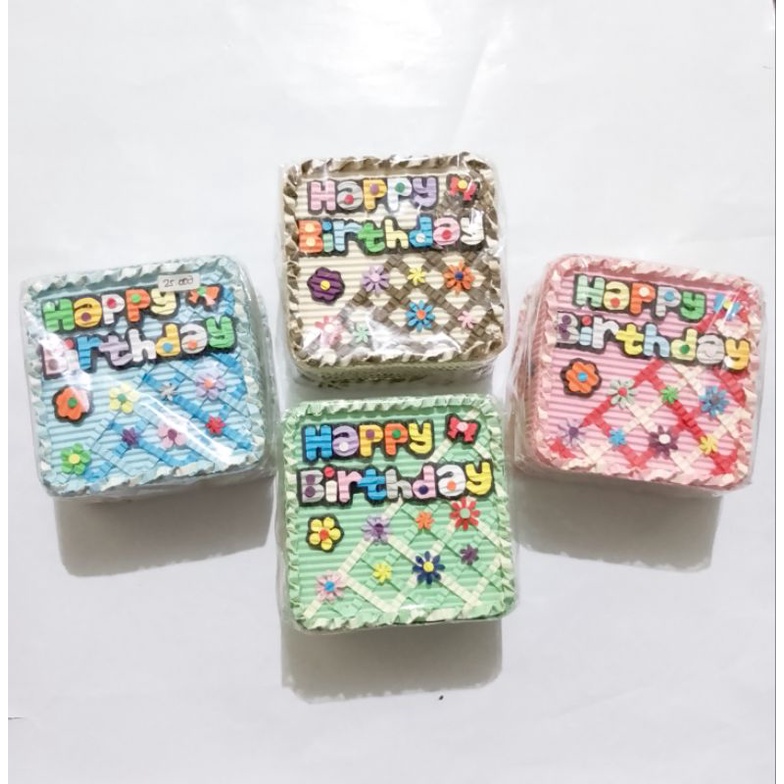 

Box Hadiah Handmade Bahan Kokoru