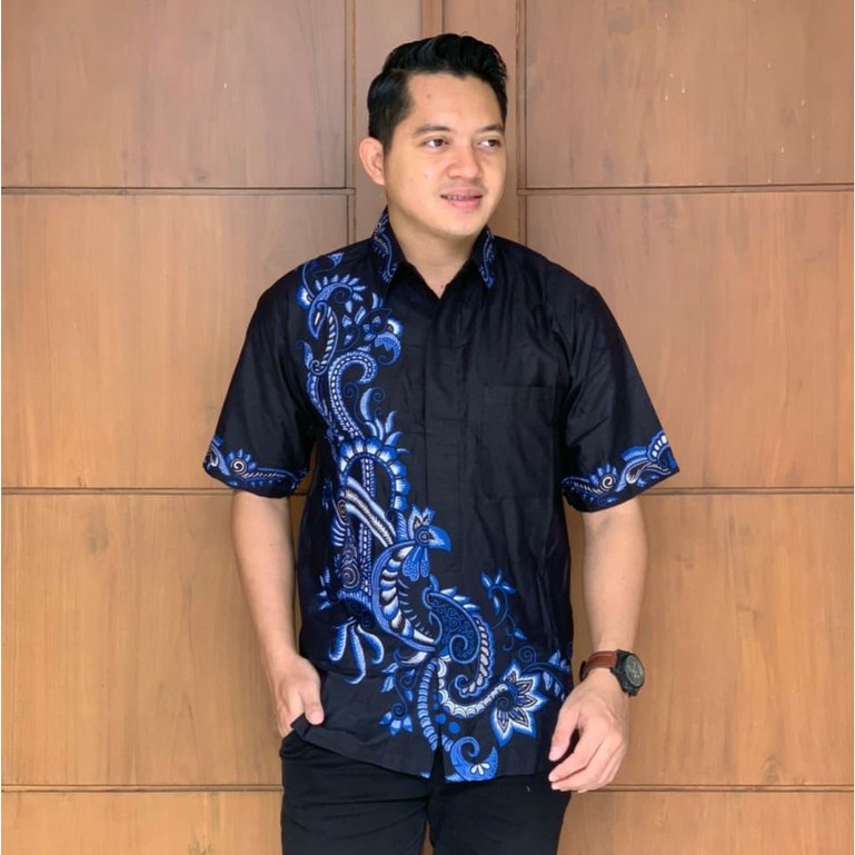 Kemeja batik motif Soka biru