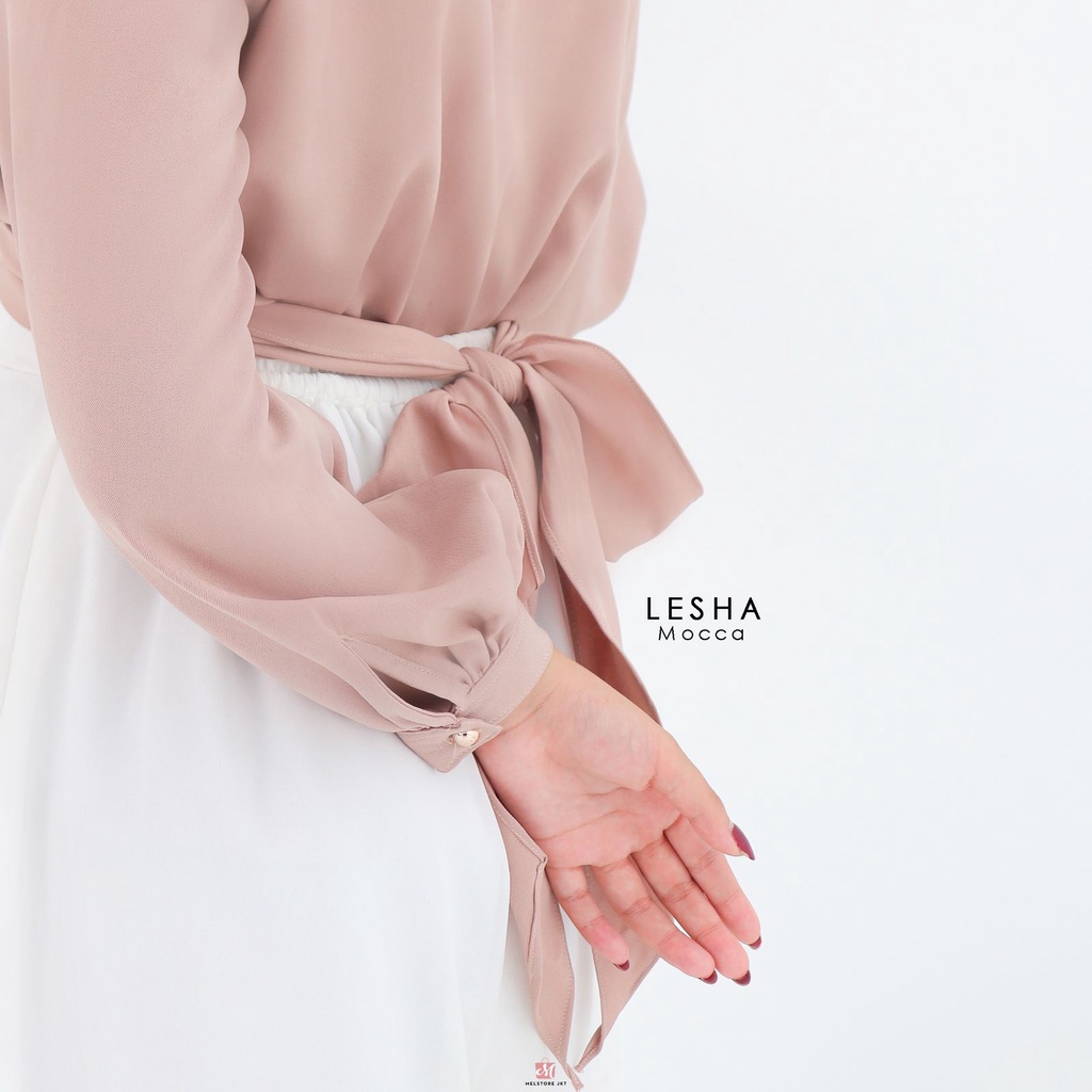 Damelia Lesha Blouse Wanita