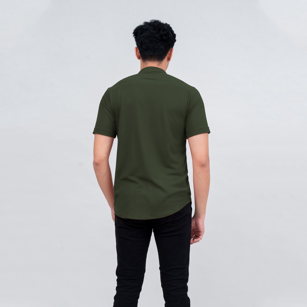 BROGUY Kemeja Pria Lengan Pendek Kerah Sanghai Casual Polos Slimfit Size M - XXL ARMY