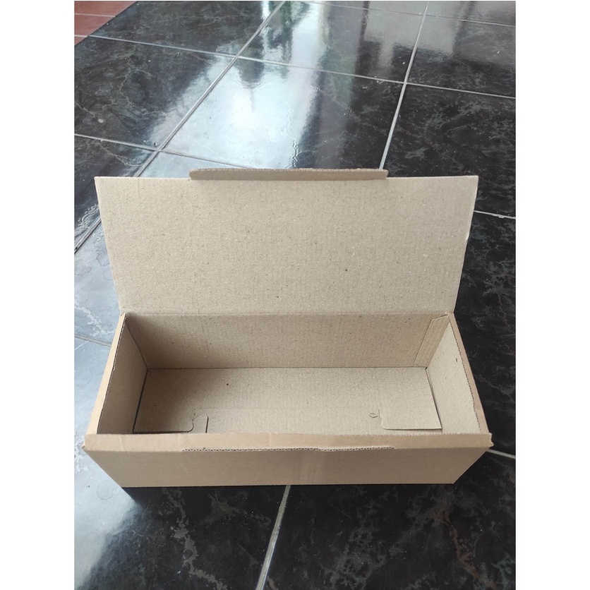 

BOX/KARDUS
