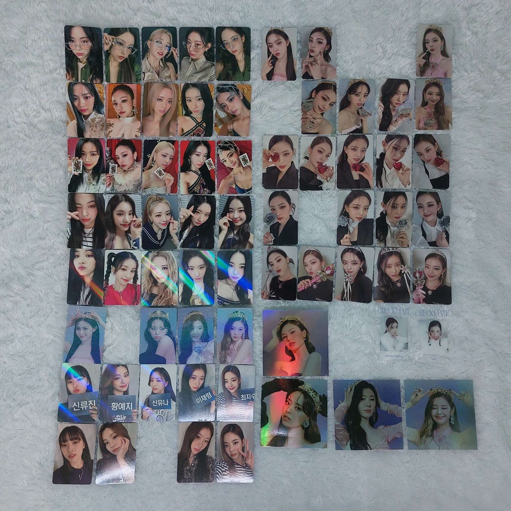 Itzy Checkmate Sneakers Album PC Standard Ver. Member Limited Edition LE Version Benefit Web POB Mak