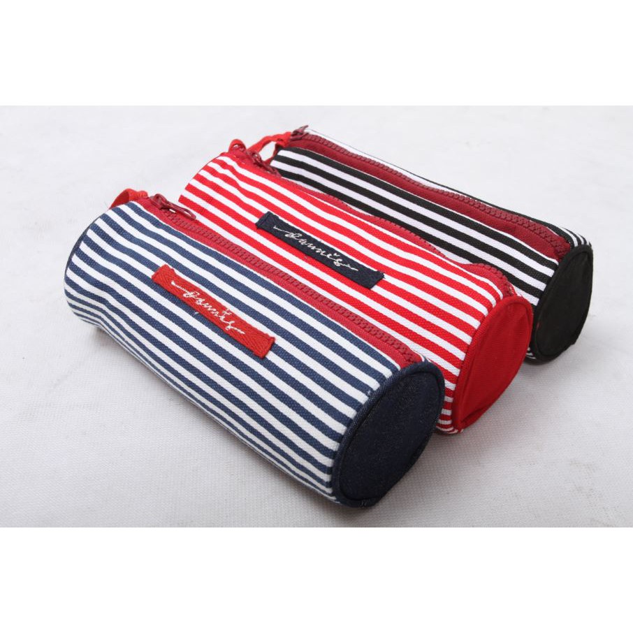 

DANNIS PENCIL CASE /TEMPAT PENSIL - SALUR MERAH