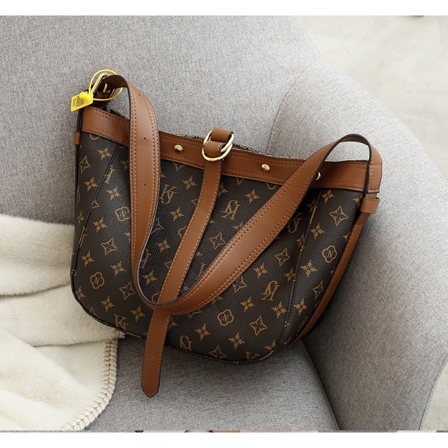 TAS BAHU IMPORT /TAS WANITA IMPORT/TAS SELEMPANG IMPORT/ukr 38 x 25 x 15 ALA BRANDED 813