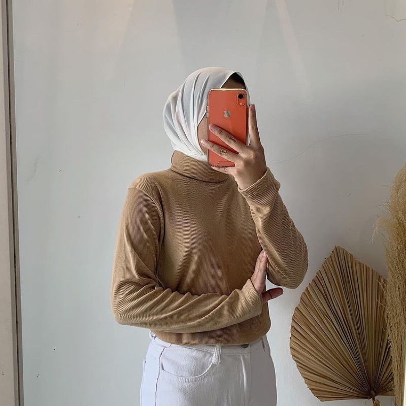 Kaos Cabut Jarum Plisket / Kaos Rib Lengan Panjang Turtleneck