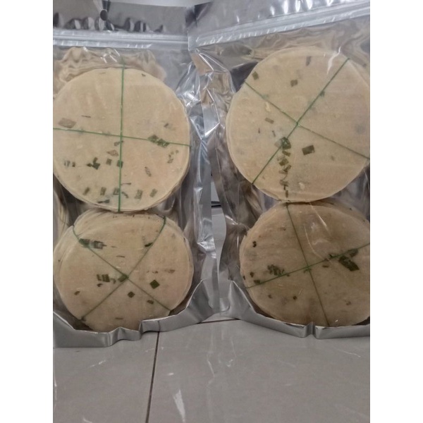 

Kerupuk Kamang/Opak Khas Bukittinggi
