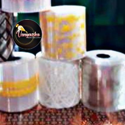 

Plastik Motif Roll (untuk pinggiran cake) - Bintang Kuning