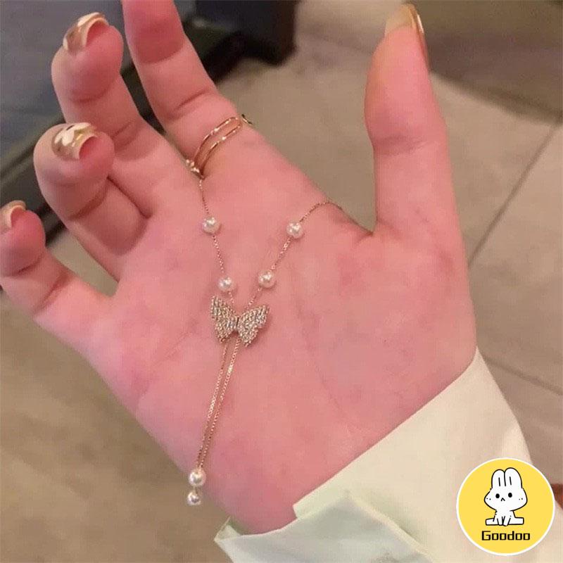 Kalung Mutiara Kupu-kupu Cahaya Mewah Niche High-end Desain Rasa Kalung Rantai Tulang Selangka -Doo