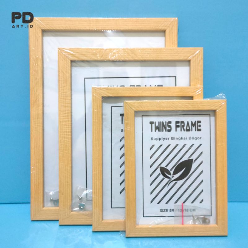 Bingkai Frame Foto 10R / 20x25 Motif Kayu Jati Belanda